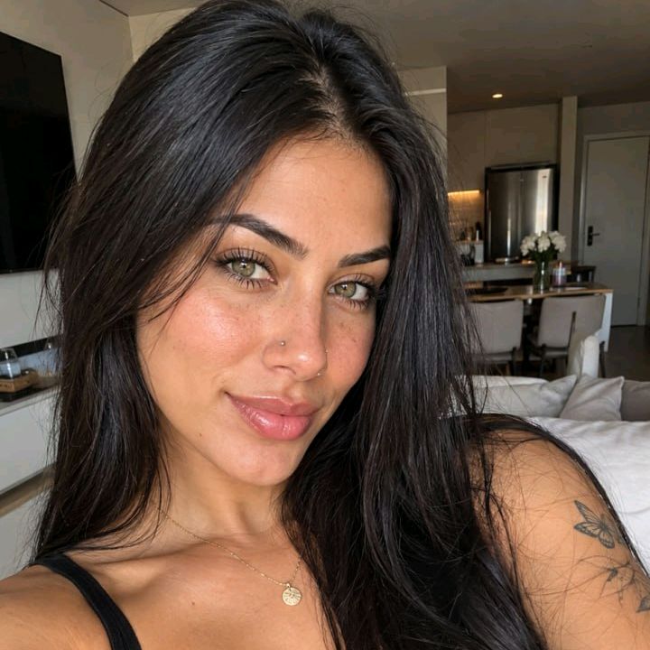 Maya Valentina