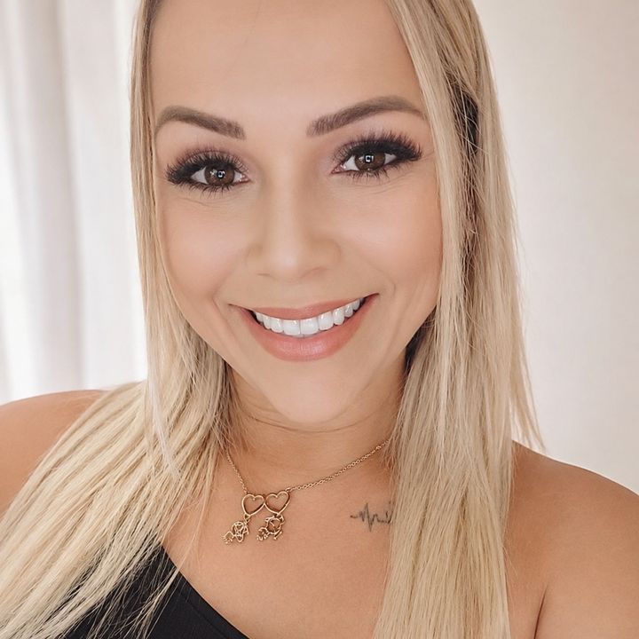 Julia83