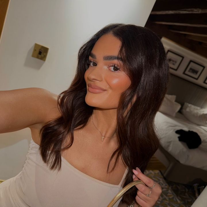 HOLLY JESS