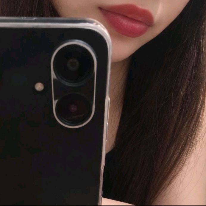 @GlowByara