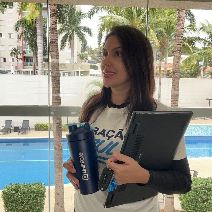 Aline | Skincare & Ciência