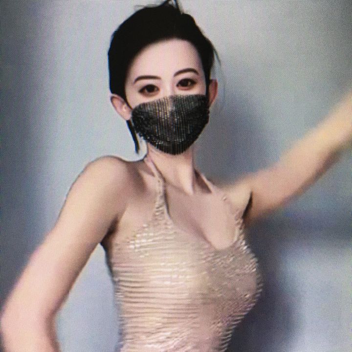 らあさな