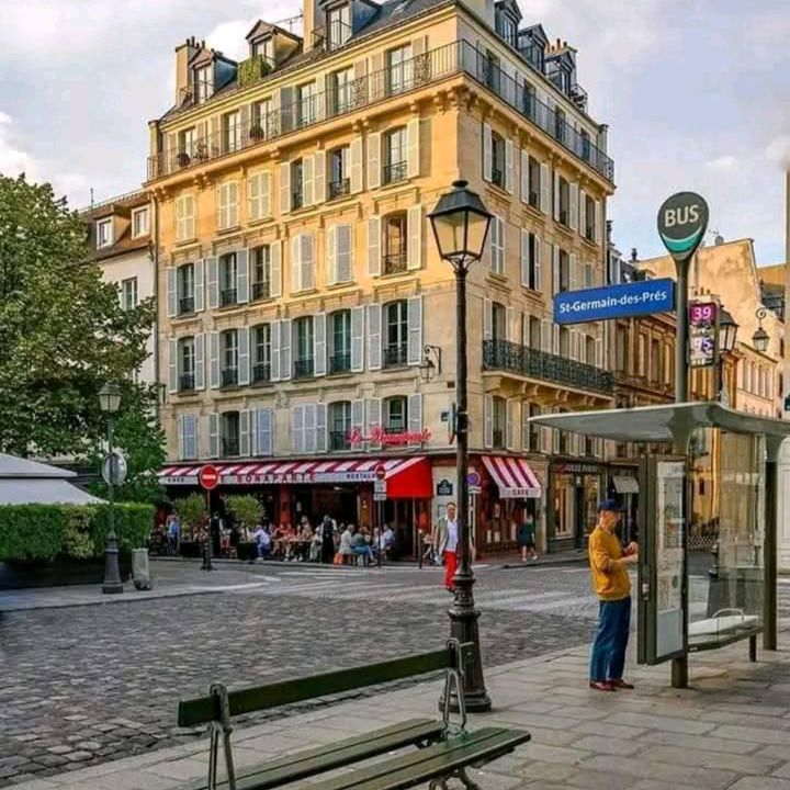 مهاجر في سبتا 🇪🇸