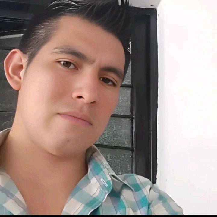 el Tomás