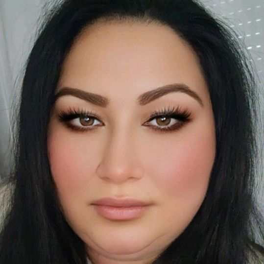 Beatrice_Scharon