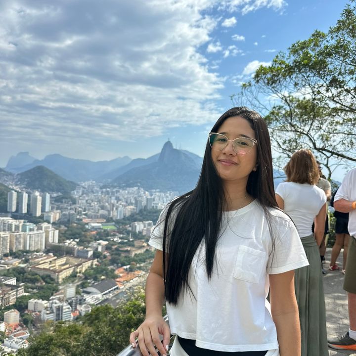 Ana Luiza