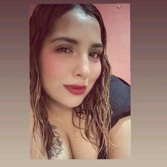 Angela Lopez🐬💞