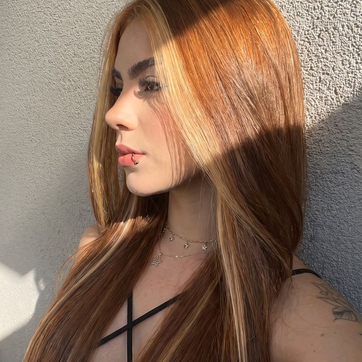 ℳ