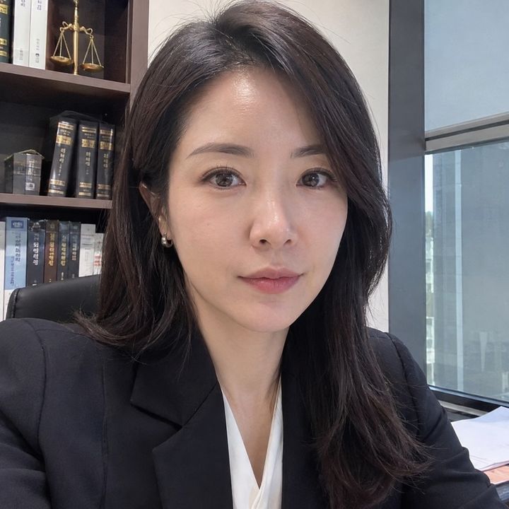 문서윤 변호사
