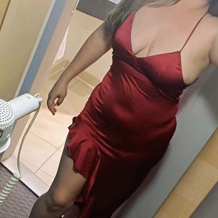 welshswingerhotwife
