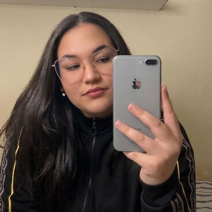 Laís - ⭒☽ 🛍️