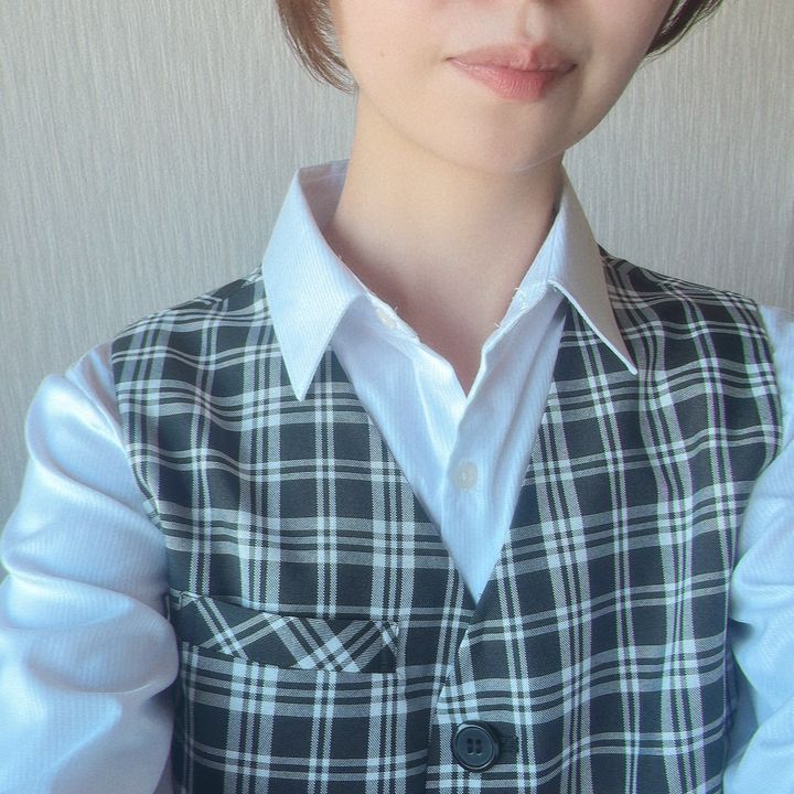 えり｜30代美容レビュー🪞