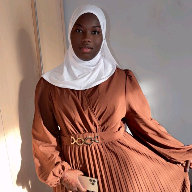 fille Di ALFOUSSEYNE DIALLO