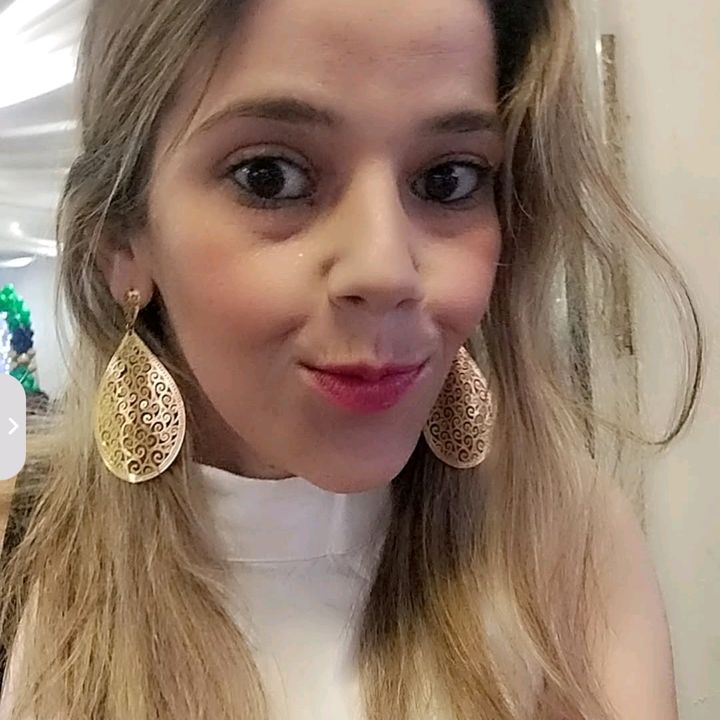 Thais Guilhermeti Psicanalista