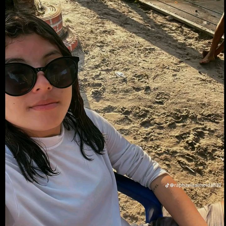 Raphaela Almeida