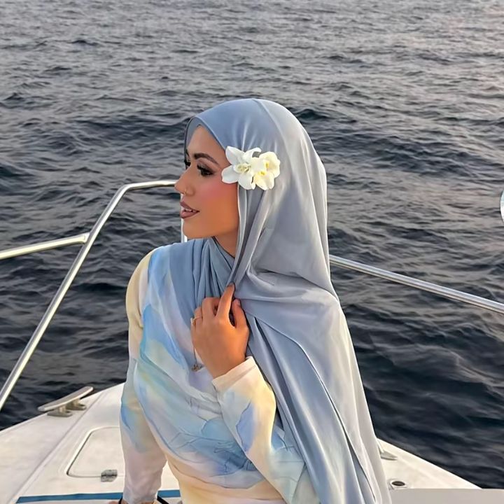 sanny_abaya_fr1