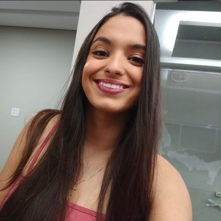thaina rocha