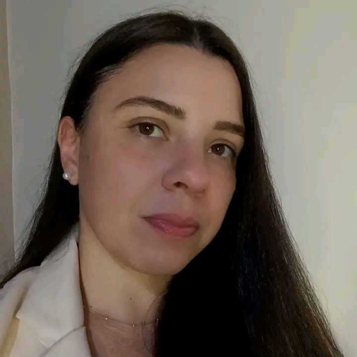Simone