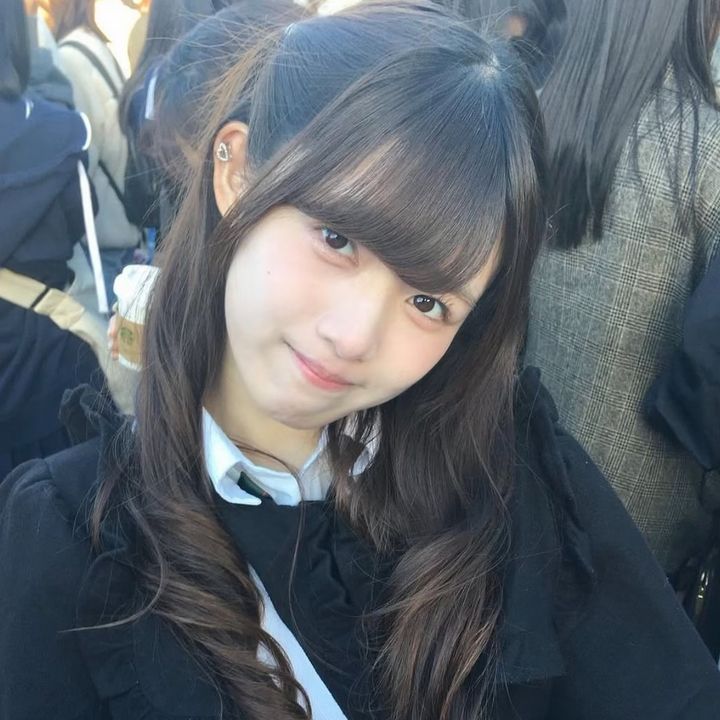 にこ