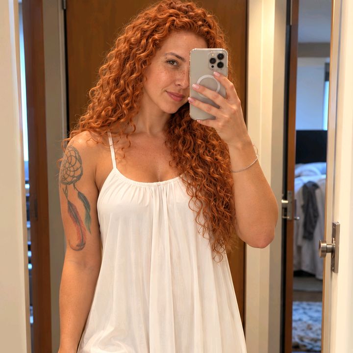 Bella_Izis