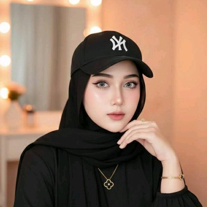 Cik Sarah