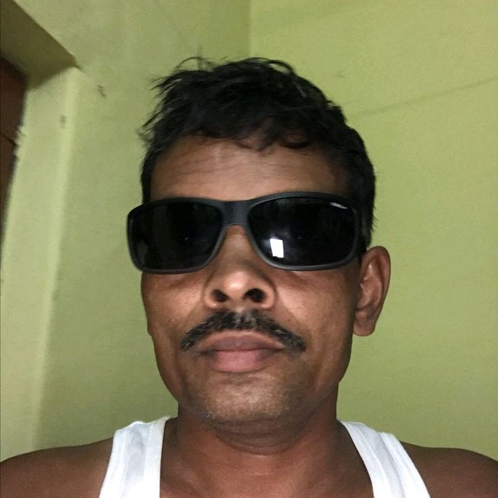 Inisial R