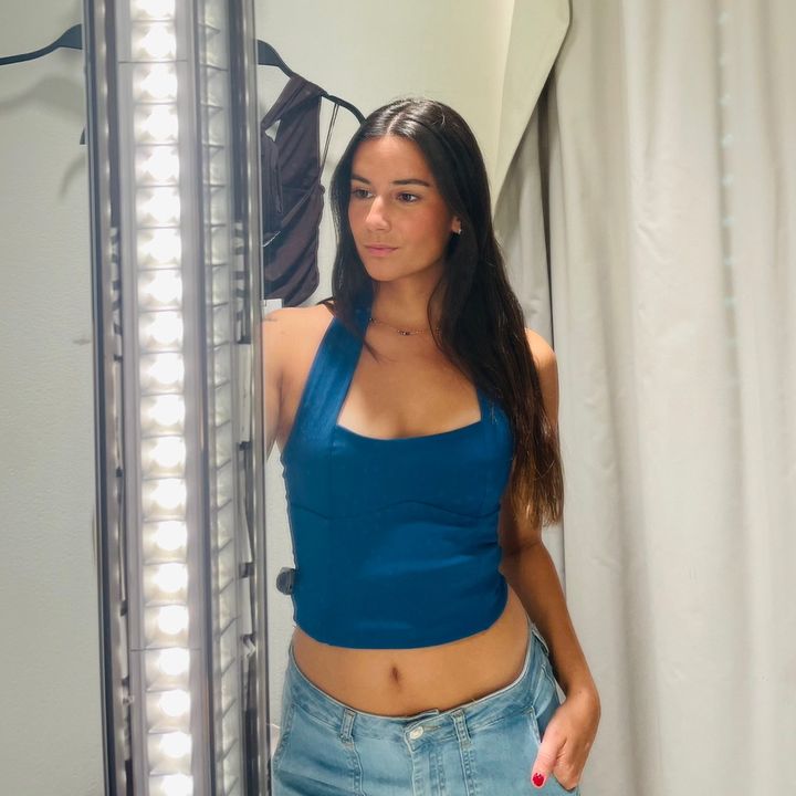 Moni✨🖤