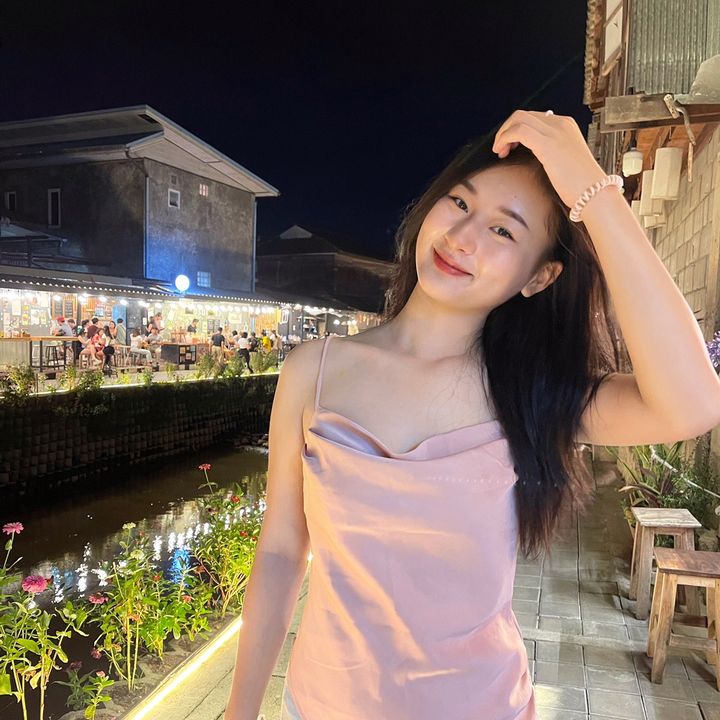 ดาวคนคิ้วท์ๆ💐