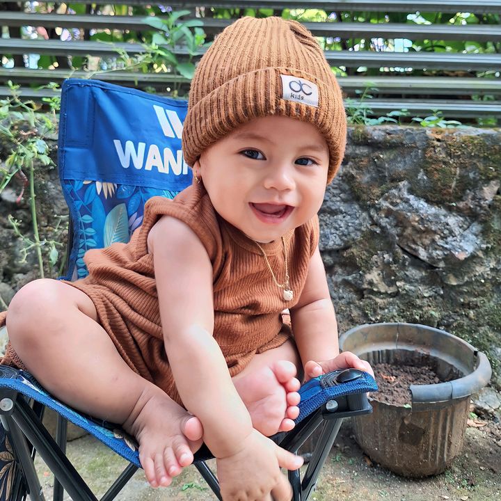 Baby R