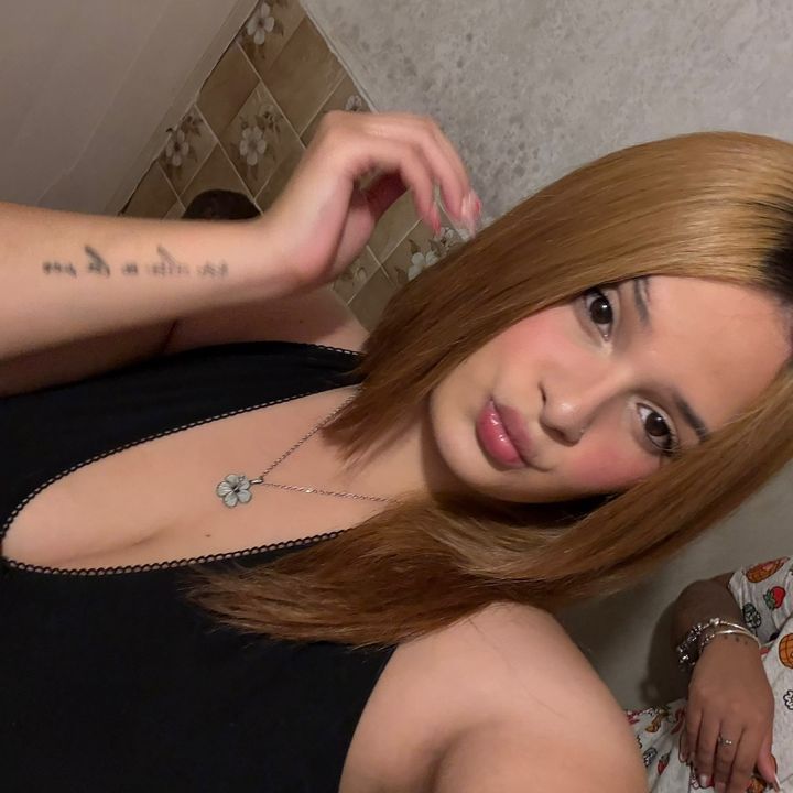 Valeria🩷