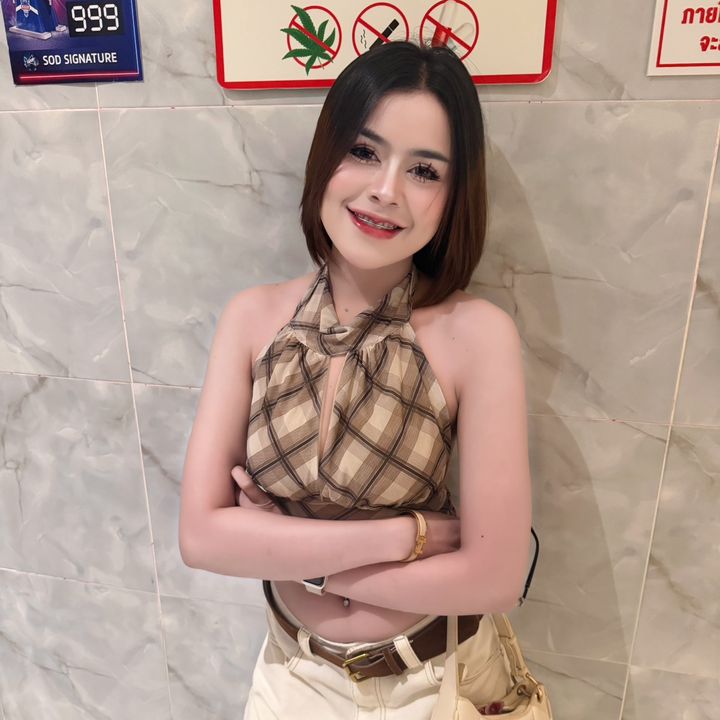 ปัด อังคณา