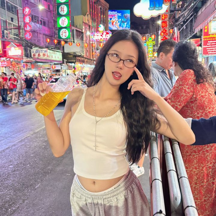 ℂ𝕙𝕒𝕪𝕒˚ ༘♡ ⋆｡˚