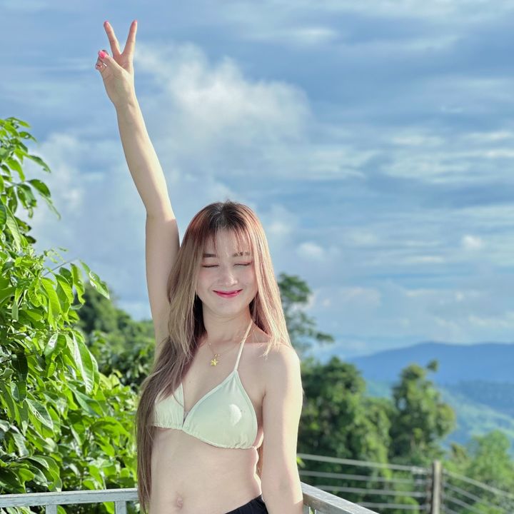 👉💛.ฝืนยิ้ม.💛👈  234.k