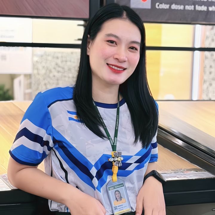 พลอย ลลิณ  ❥ ᵕ̈ ˚