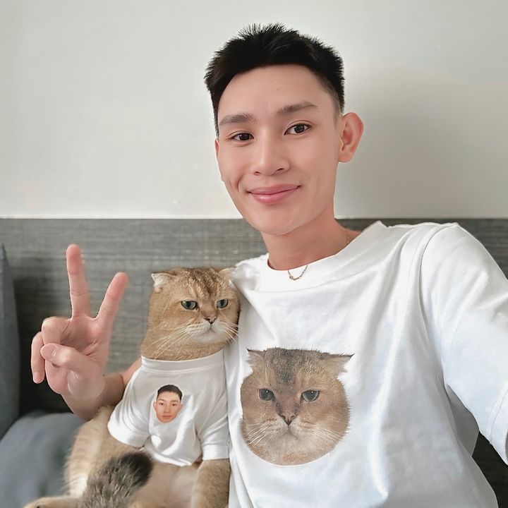 Phụng đang niềng răng