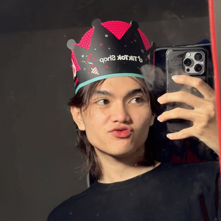 𝐚𝐢𝐦𝐚𝐧𝐠 ʕ•̫͡•ʔ