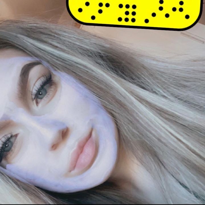lacie_houlston154