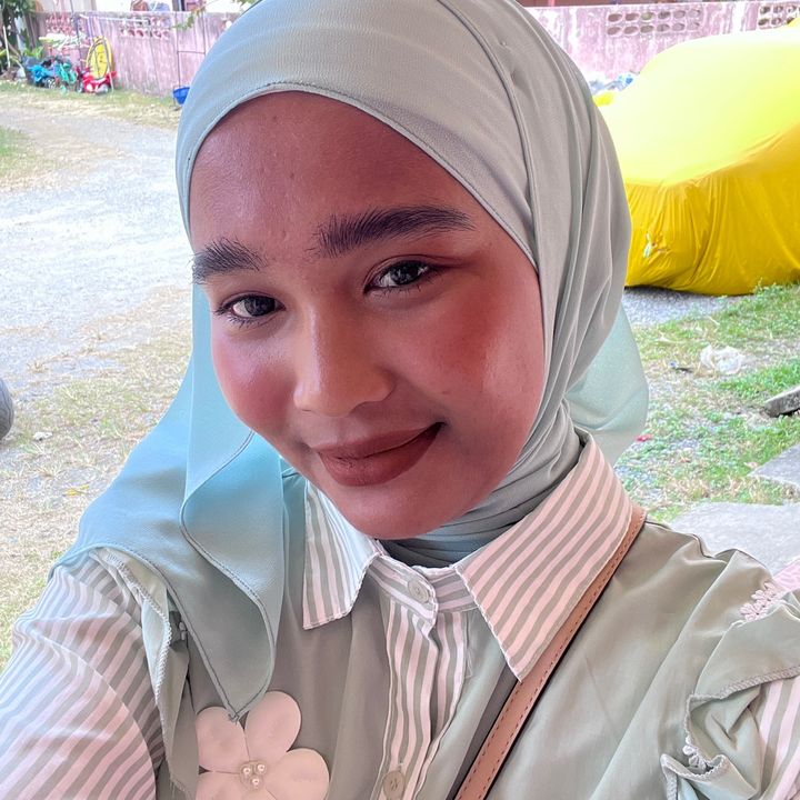 Aiman🌻