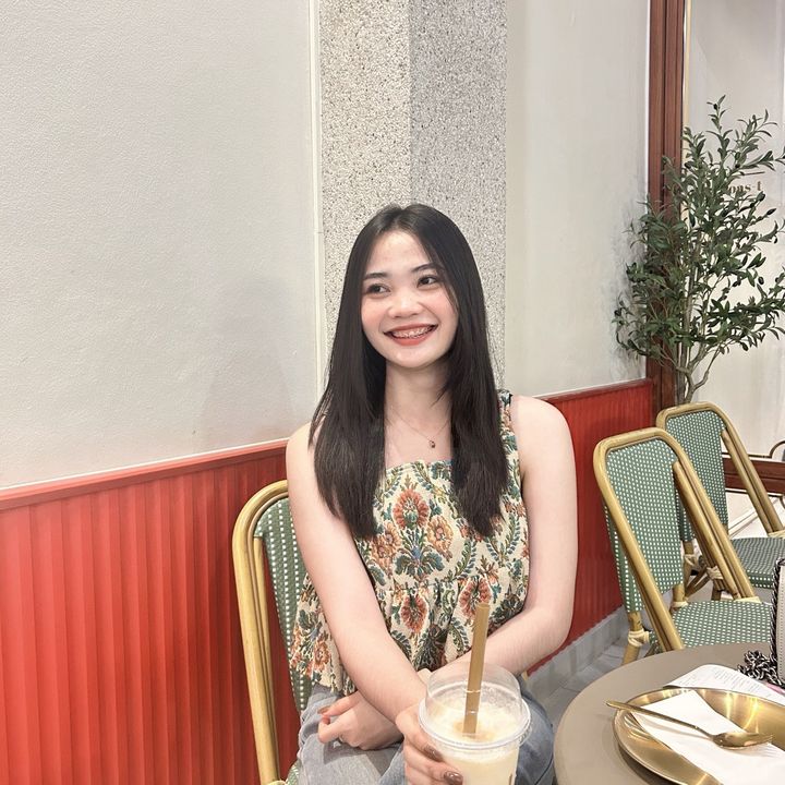 เอิร์นชอบกินชาเขียว🍵