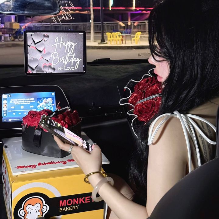 Huyền Anh