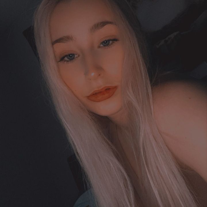 Britt🩵