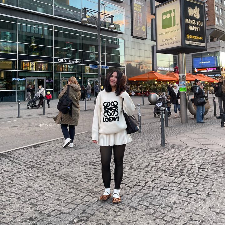 L