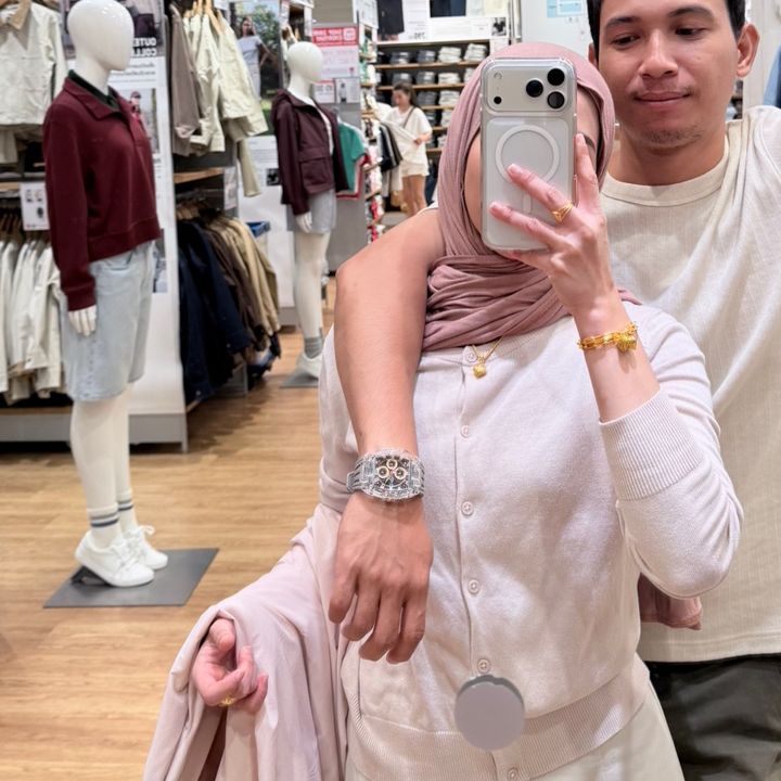 🦋 𝑺𝒊𝐋𝐀•𝐖𝐫 👀🍎