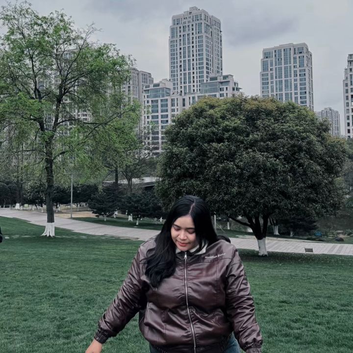 น้องบิว สวนลุงเชียร นครศรีฯ
