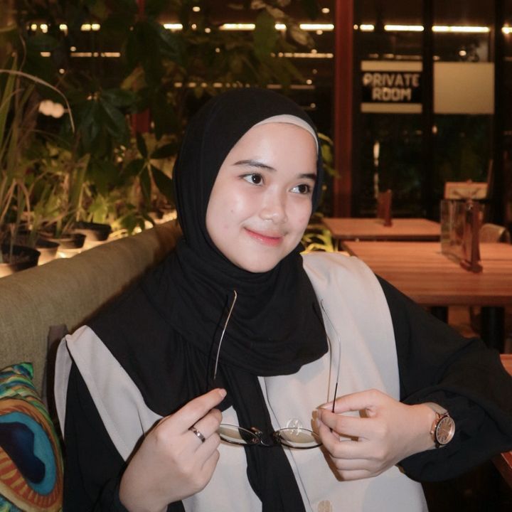 Lilis Kholishoh