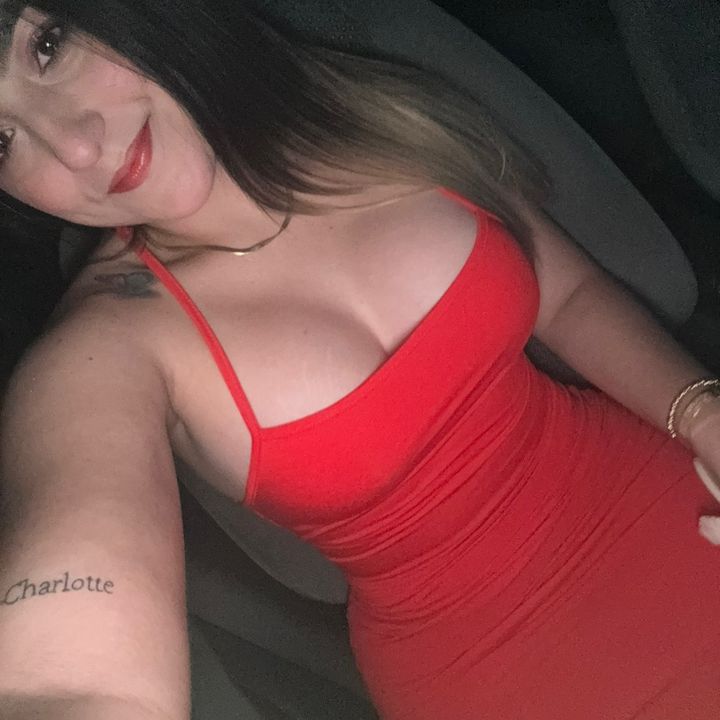 Janna🍒🫦