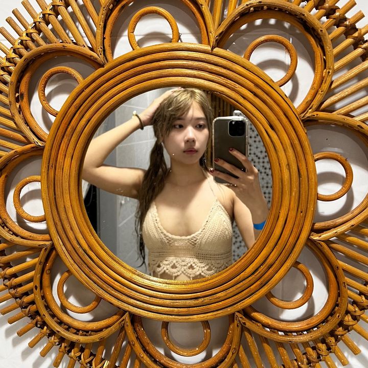 𝑉𝑎𝑙𝑒𝑛𝑡𝑖𝑛𝑒𝐵𝐴𝐵𝐸🪐
