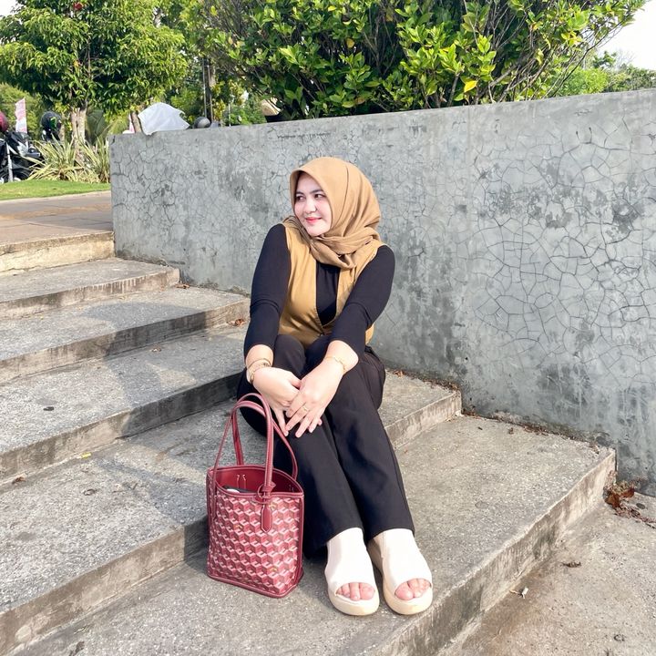 Ig:ekaoktasari_
