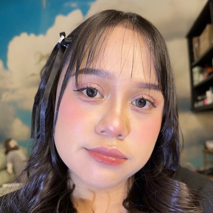 DINIK LUBIS