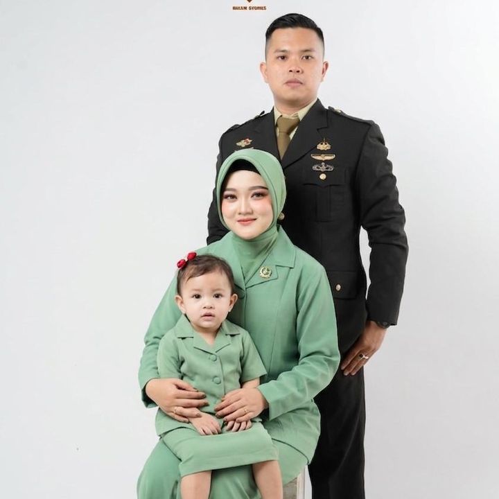 Ny. Nanda